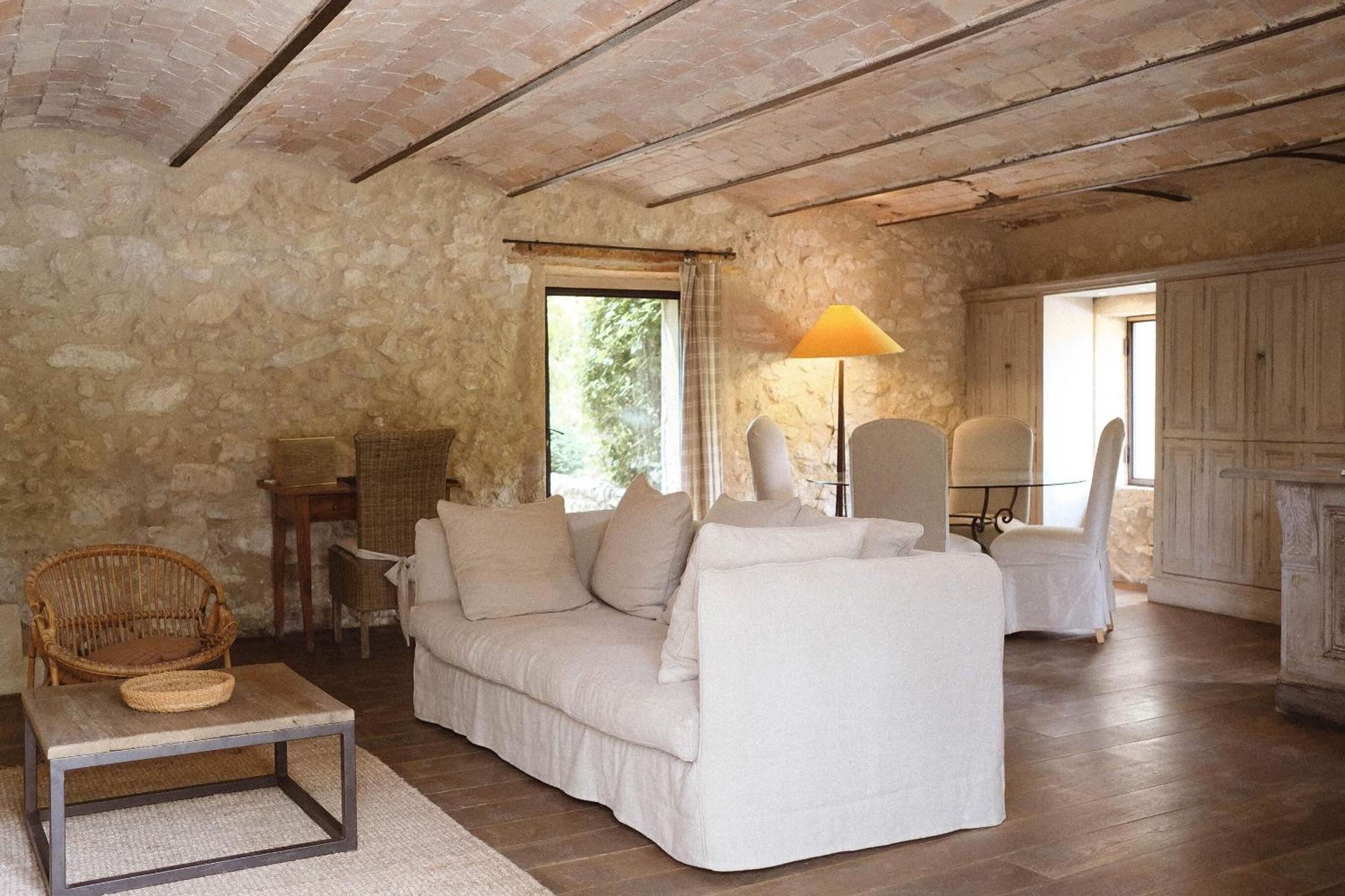 Le Galinier Lourmarin, A Beaumier Guesthouse Номер фото